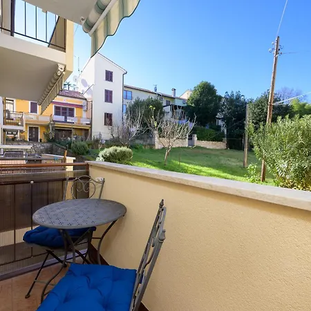 Apartment Pina Porec Esterno foto